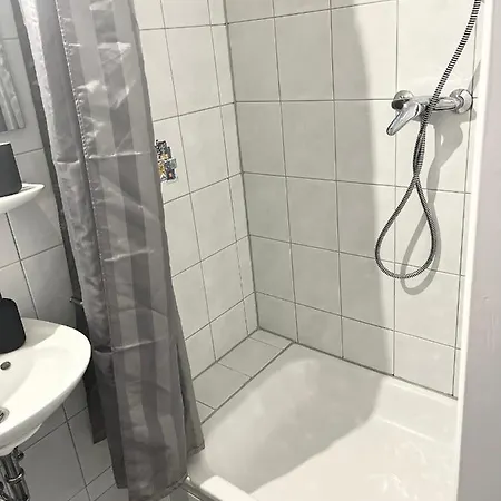 Gemuetliches Zentrales 2 Min Bis Du Hbf Apartament